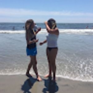 Meet your Posher, Alyssa